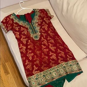Salwar Kameez Red, Green Gold